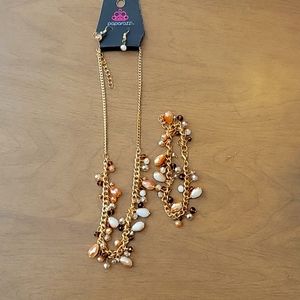 Necklace earrings bracelet set